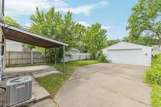 3410 Hunter Avenue, Royal Oak, MI 48073