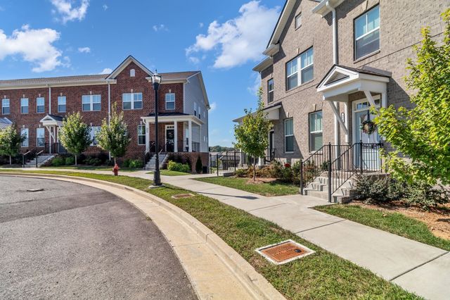 352 Savoy Loop, Nolensville, TN 37135