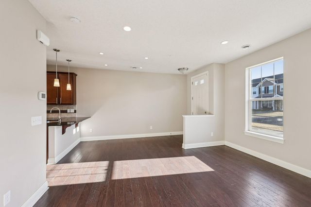 8402 Jonquil Lane N, Maple Grove, MN 55369