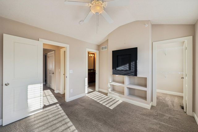 8402 Jonquil Lane N, Maple Grove, MN 55369