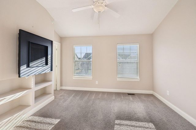 8402 Jonquil Lane N, Maple Grove, MN 55369