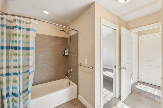 8402 Jonquil Lane N, Maple Grove, MN 55369