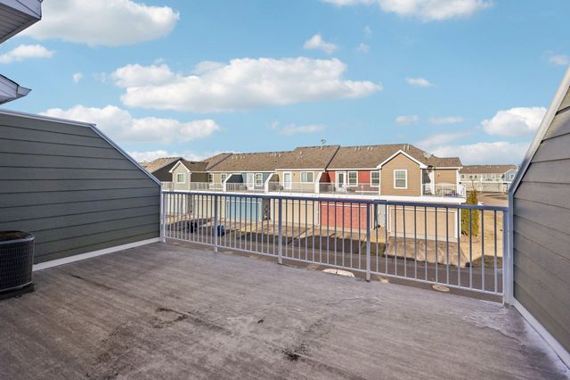 8402 Jonquil Lane N, Maple Grove, MN 55369