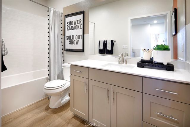 36125 Domingo Avenue 2203, Murrieta, CA 92563