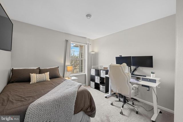 33 RED TAIL CT, Royersford, PA 19468