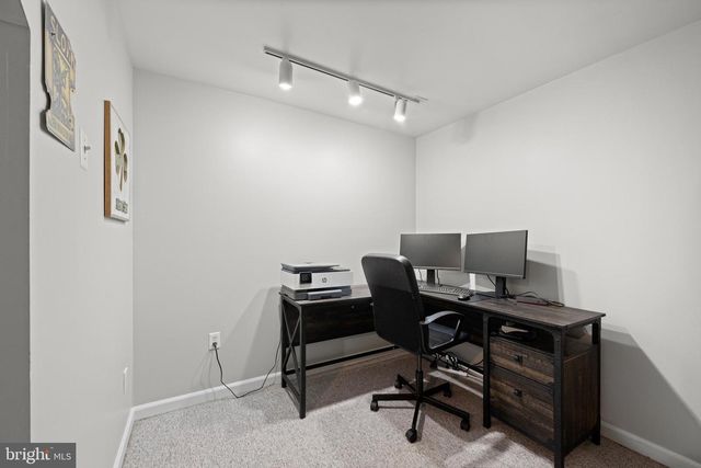 33 RED TAIL CT, Royersford, PA 19468