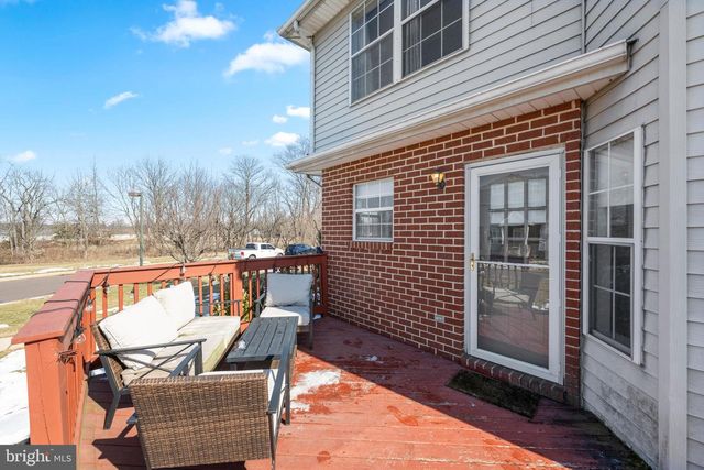 33 RED TAIL CT, Royersford, PA 19468