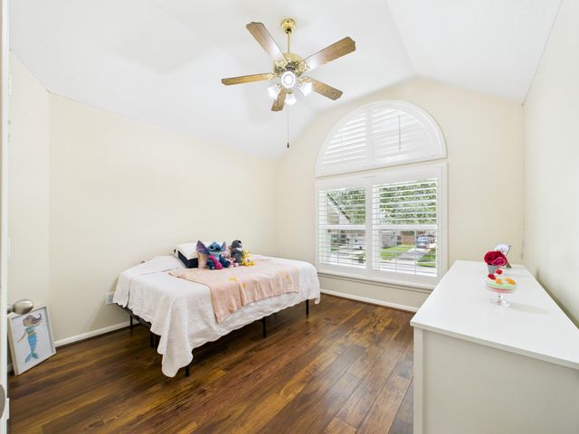 4503 Avery Hollow Court, League City, TX 77573