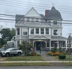 880 Fairfield Avenue, Bridgeport, CT 06604