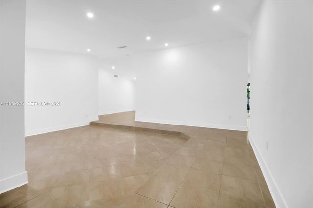 3420 SW 111th Ave, Miami, FL 33165