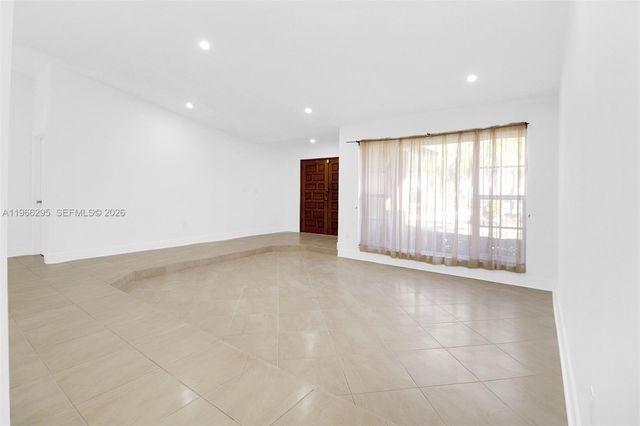 3420 SW 111th Ave, Miami, FL 33165