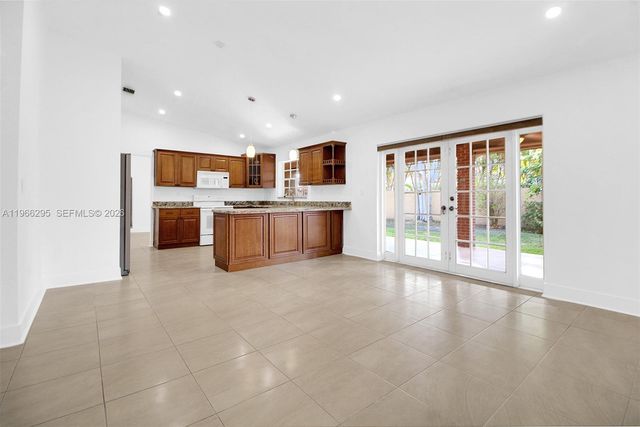 3420 SW 111th Ave, Miami, FL 33165