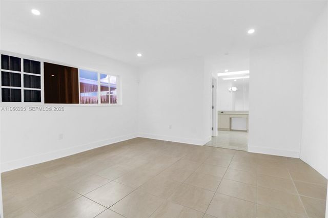 3420 SW 111th Ave, Miami, FL 33165