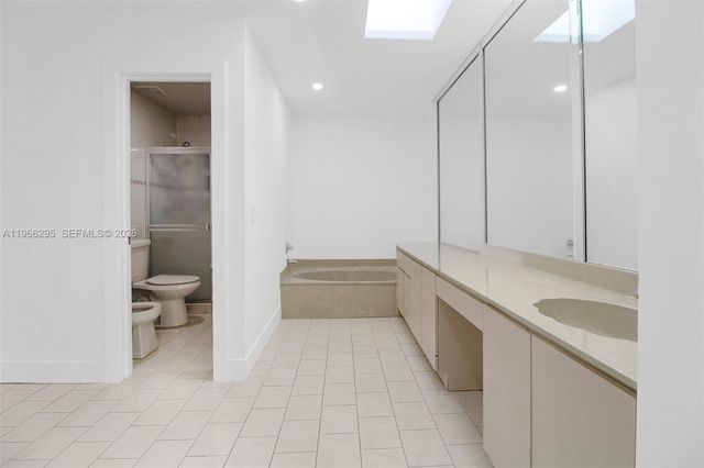 3420 SW 111th Ave, Miami, FL 33165