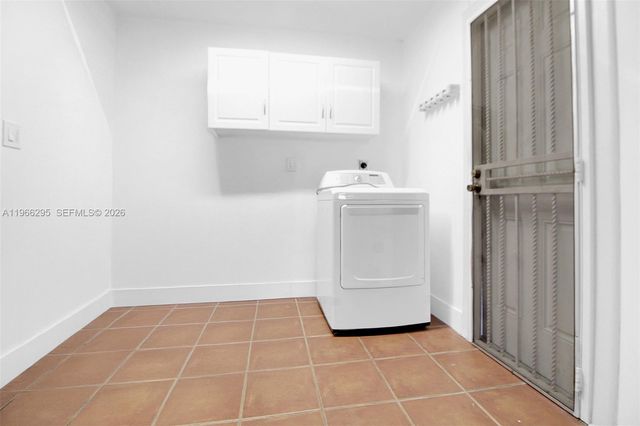 3420 SW 111th Ave, Miami, FL 33165