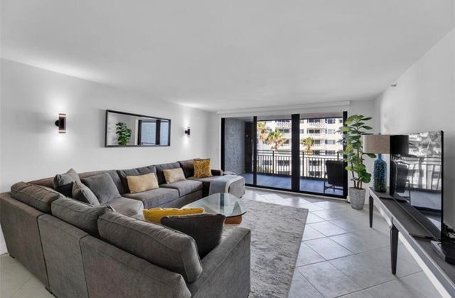 1167 HILLSBORO MILE 306, Hillsboro Beach, FL 33062