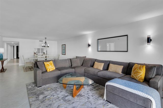 1167 HILLSBORO MILE 306, Hillsboro Beach, FL 33062