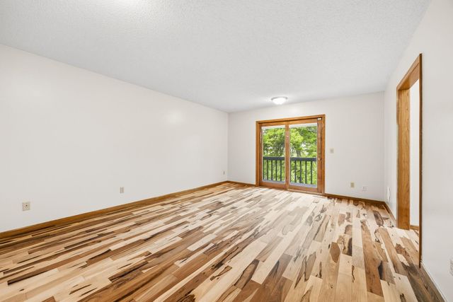 5724 Auto Club Circle, Bloomington, MN 55437