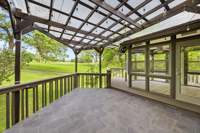 5724 Auto Club Circle, Bloomington, MN 55437
