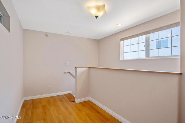 4442 Vista Del Monte Avenue 2, Sherman Oaks, CA 91403