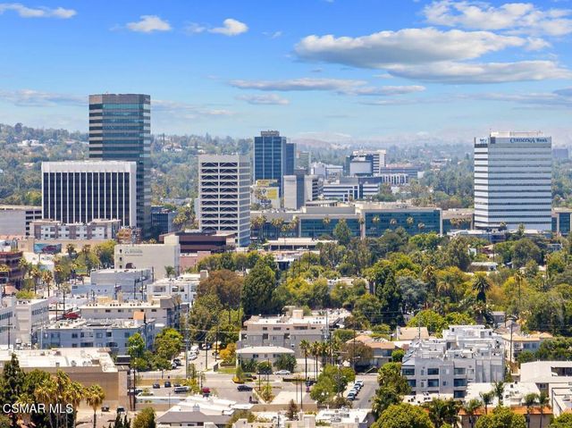 4442 Vista Del Monte Avenue 2, Sherman Oaks, CA 91403