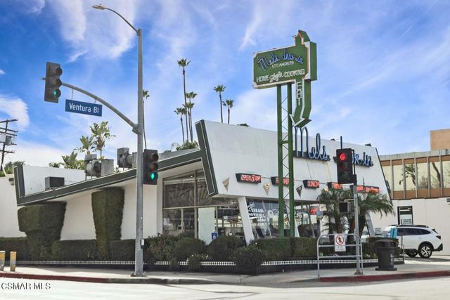 4442 Vista Del Monte Avenue 2, Sherman Oaks, CA 91403