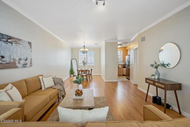 4442 Vista Del Monte Avenue 2, Sherman Oaks, CA 91403