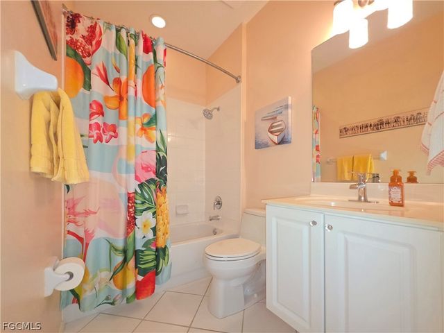 12070 Summergate CIR 201, Fort Myers, FL 33913