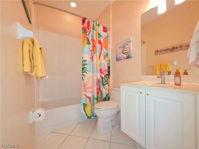 12070 Summergate CIR 201, Fort Myers, FL 33913