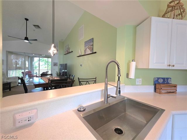 12070 Summergate CIR 201, Fort Myers, FL 33913