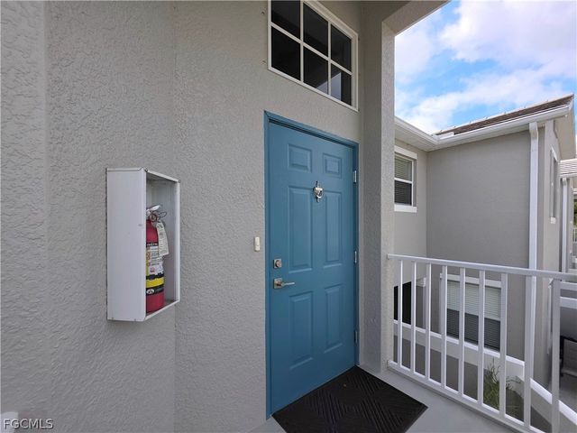 12070 Summergate CIR 201, Fort Myers, FL 33913