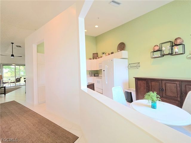 12070 Summergate CIR 201, Fort Myers, FL 33913