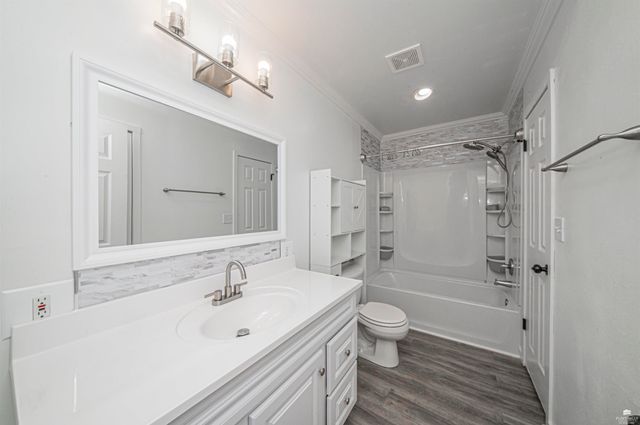 1741 BEL AIR Drive, Junction City, KS 66441