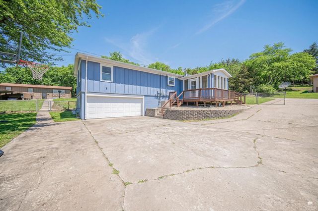1741 BEL AIR Drive, Junction City, KS 66441