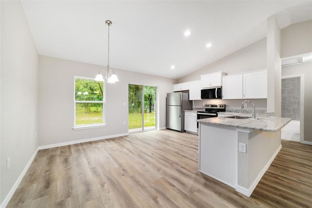 15122 SW 28TH LANE, Ocala, FL 34481