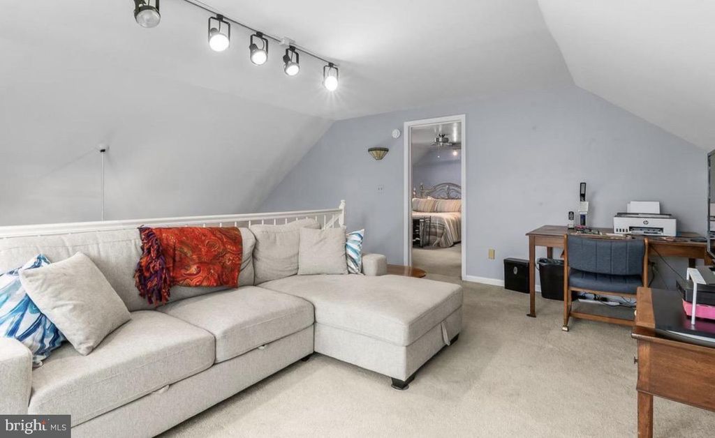 Image 23 of property listing at 911 CHESNEY LN, Bel Air, MD 21014