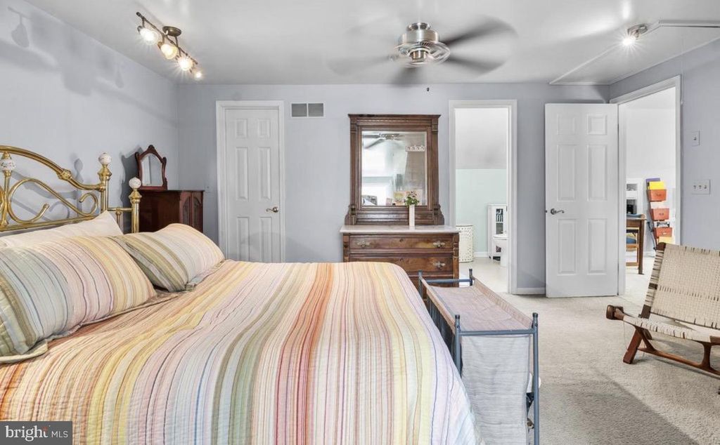 Image 25 of property listing at 911 CHESNEY LN, Bel Air, MD 21014