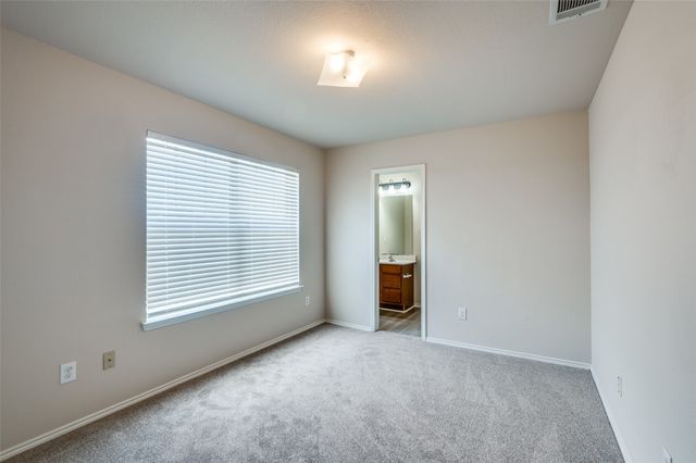 8620 Star Thistle Drive, Fort Worth, TX 76179