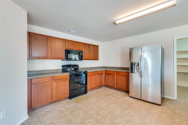 8620 Star Thistle Drive, Fort Worth, TX 76179