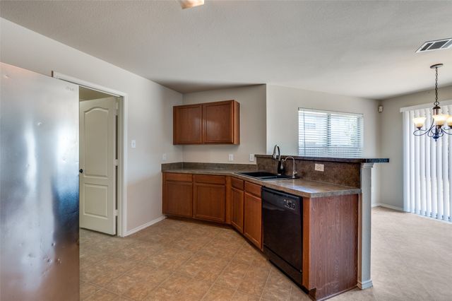 8620 Star Thistle Drive, Fort Worth, TX 76179