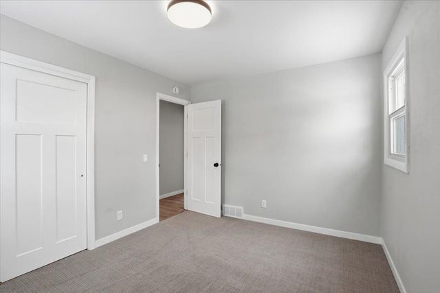 1314 Debra Lane, Madison, WI 53704