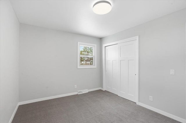 1314 Debra Lane, Madison, WI 53704