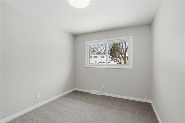 1314 Debra Lane, Madison, WI 53704