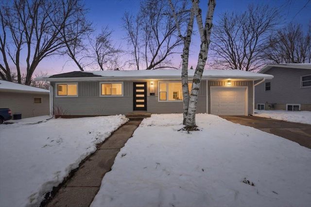 1314 Debra Lane, Madison, WI 53704