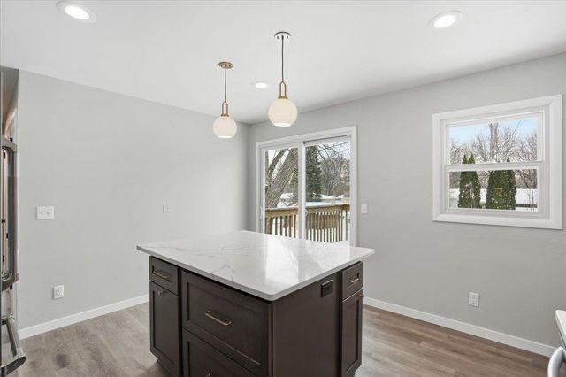 1314 Debra Lane, Madison, WI 53704