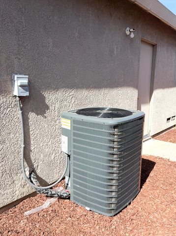 7948 Cavalier Way, Sacramento, CA 95832