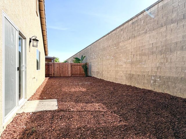 7948 Cavalier Way, Sacramento, CA 95832