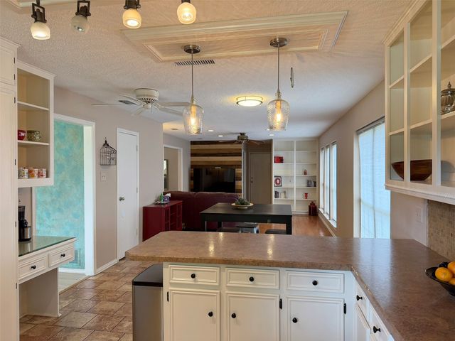 2559 Blackberry Drive, Richardson, TX 75082
