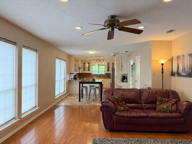 2559 Blackberry Drive, Richardson, TX 75082