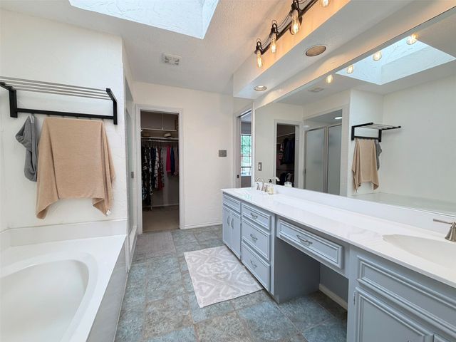 2559 Blackberry Drive, Richardson, TX 75082